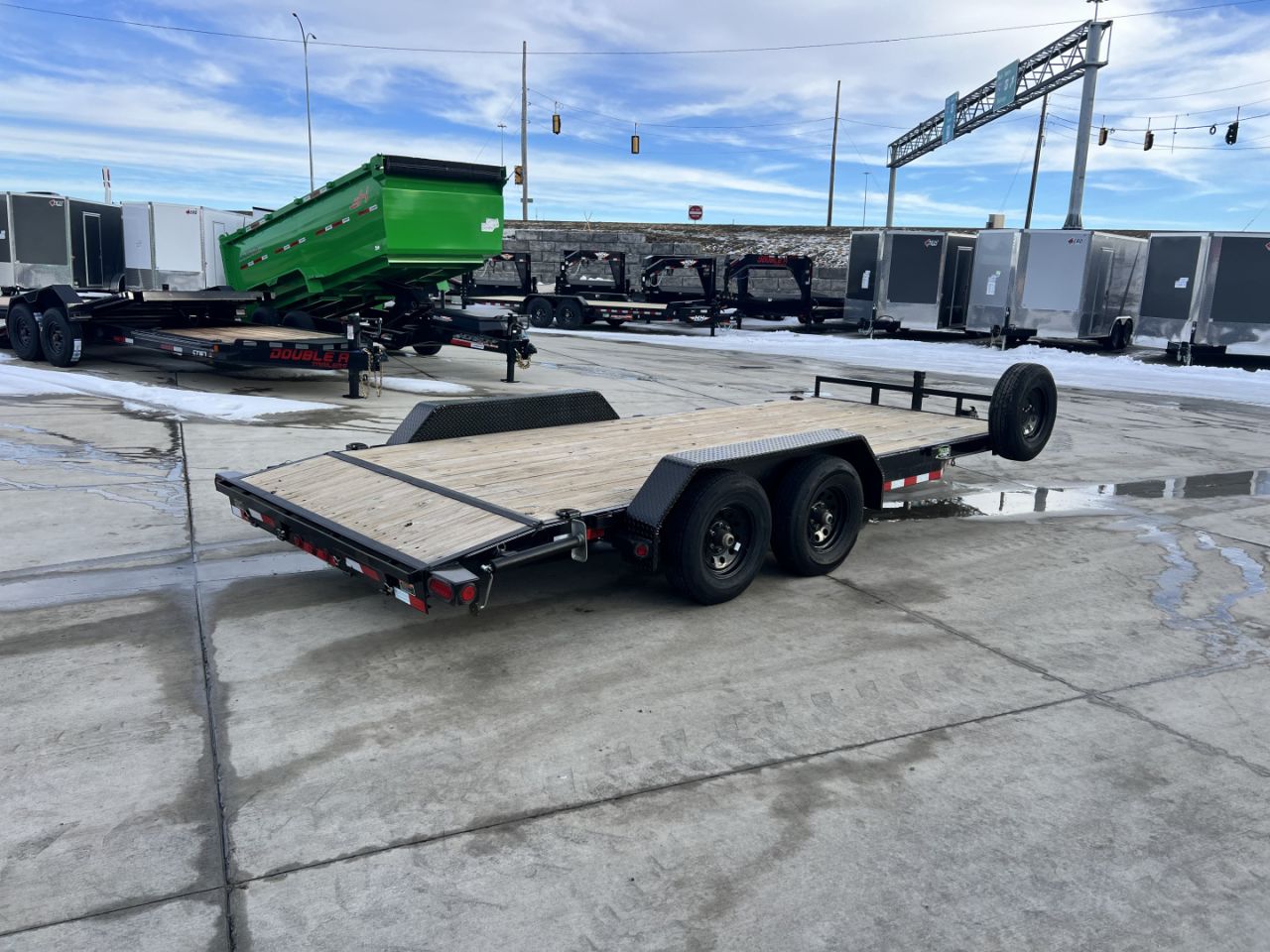 Used 2021 Load Trail 18’ flatbed Trailer 2-5200 lb axles=10K, dovetail, removable fenders, Slide In Ramps