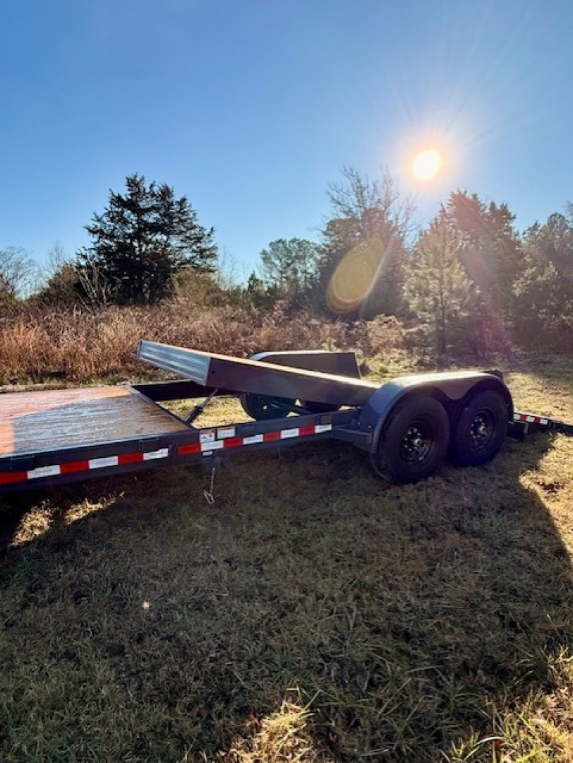 New 2026 Brandt 22ft UBT822 Equipment Tilt Trailer