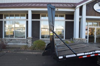 New CAM Superline 8'6" x 32' Heavy Duty Beast Deckover 65K
