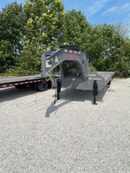 New 2025 MIDSOTA FB36GN 102  x 36 (26+10) 25.9K Hydraulic Beavertail Deckover Trailer
