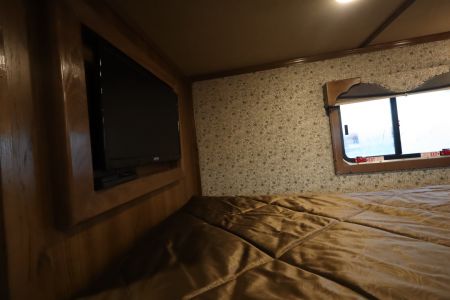 Used 2019 SMC 3 Horse LQ Horse Trailer