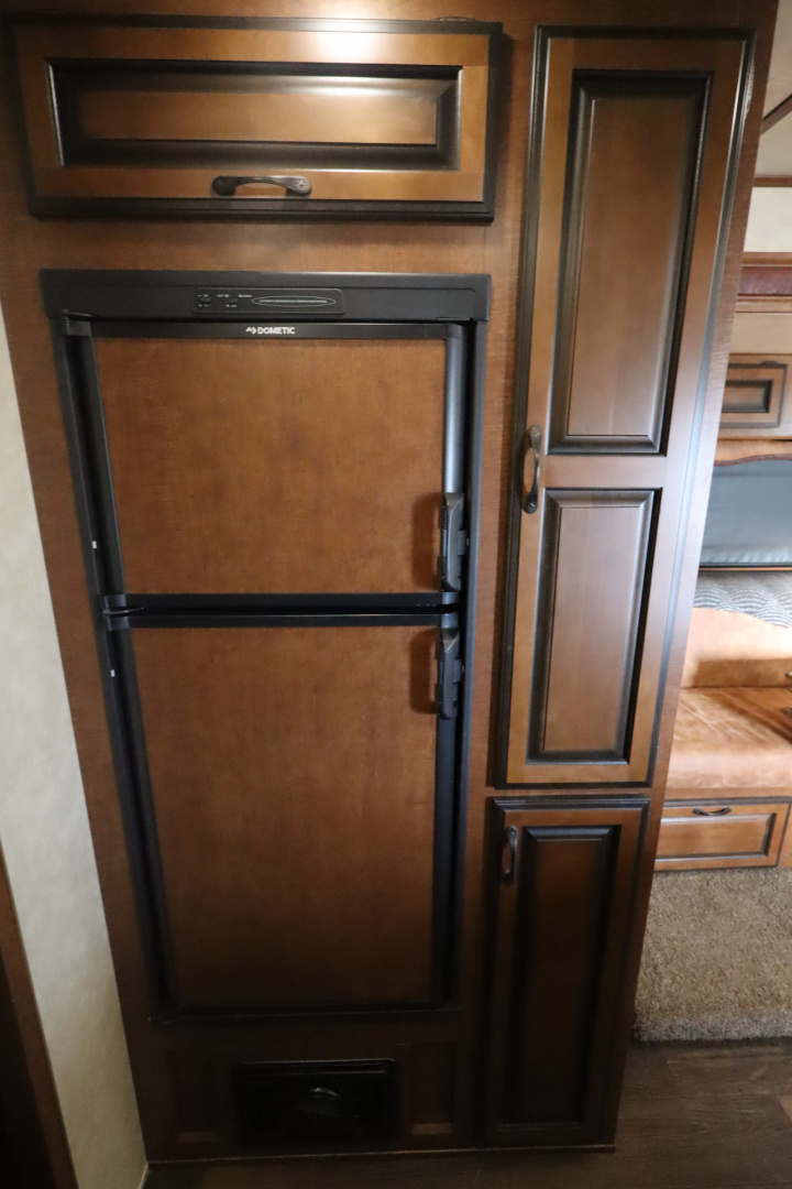 Used 2018 Bison Trailers Ranger Horse Trailer