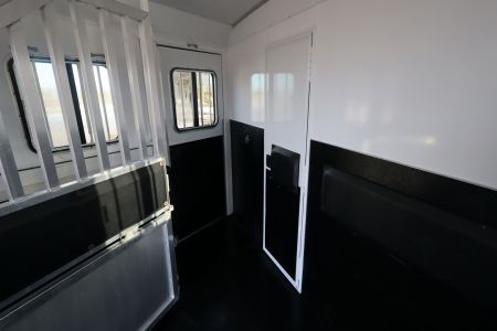 Used 2018 Bison Trailers Ranger Horse Trailer