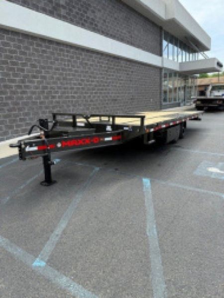 New 2026 MAXX-D TOB10222 Tilt Trailer
