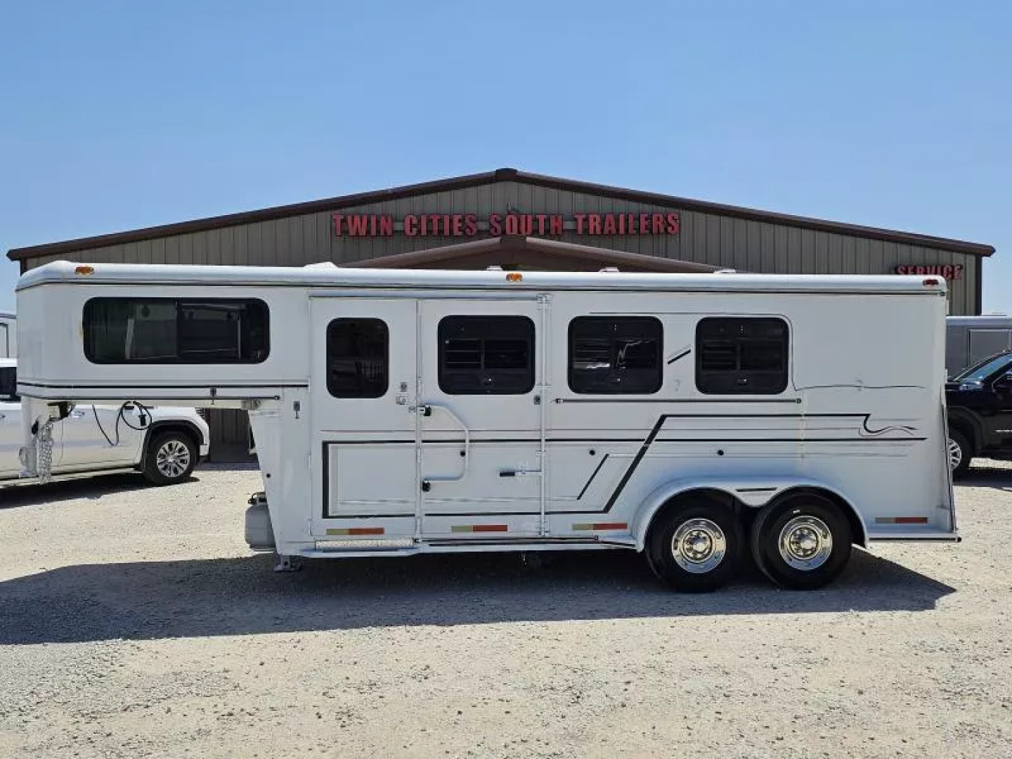 2000 Circle C 3 Horse Weekender | Horse Trailer World