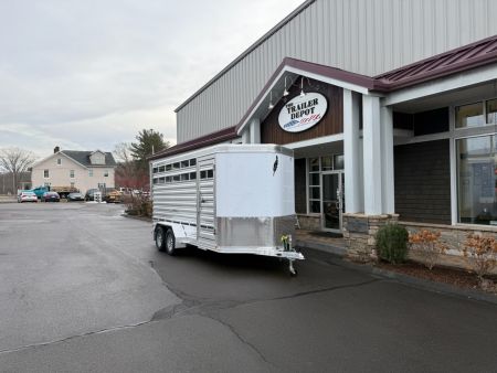 New FEATHERLITE 6’7″ X 16′ LIVESTOCK BUMPER PULL TRAILER