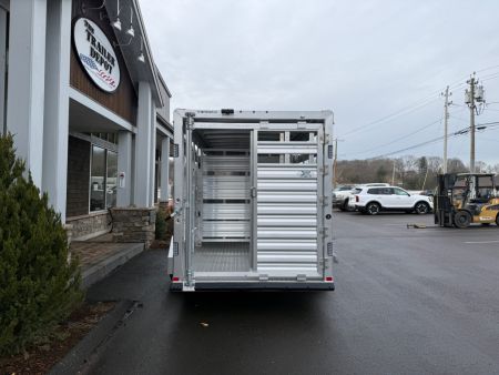 New FEATHERLITE 6’7″ X 16′ LIVESTOCK BUMPER PULL TRAILER