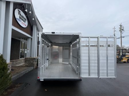 New FEATHERLITE 6’7″ X 16′ LIVESTOCK BUMPER PULL TRAILER
