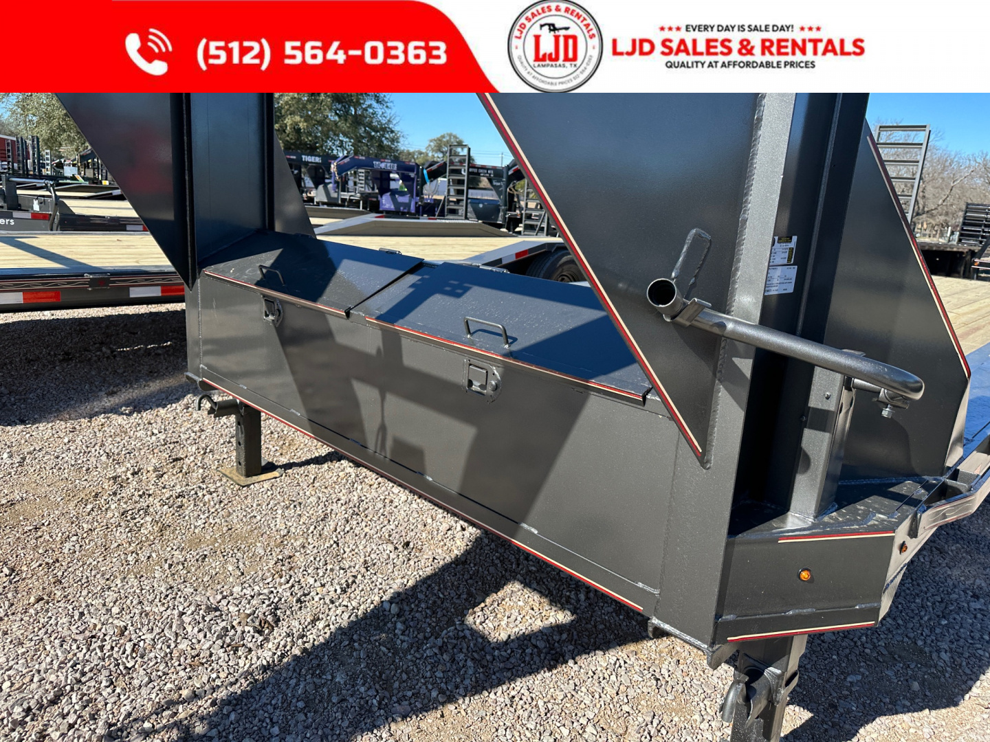 New 2026 Triple R - 24' Gooseneck Drive Over Fender Trailer