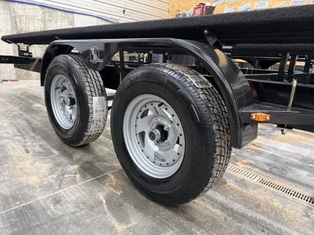 New 2027 Haul-Rite Trailers FS25-26ST HD Pontoon Boat