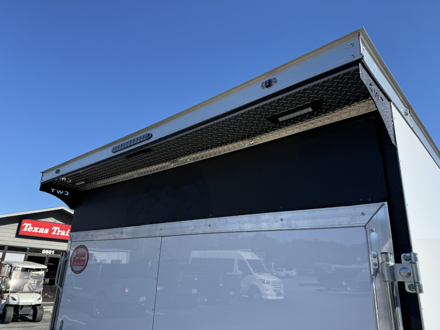 New TX8.5X16TA3 TEXAS TRAILERS 8.5' X 16' CARGO / ENCLOSED TRAILER W/REAR RAMP DOOR & SIDE DOOR, PRO LANDSCAPE PACKAGE