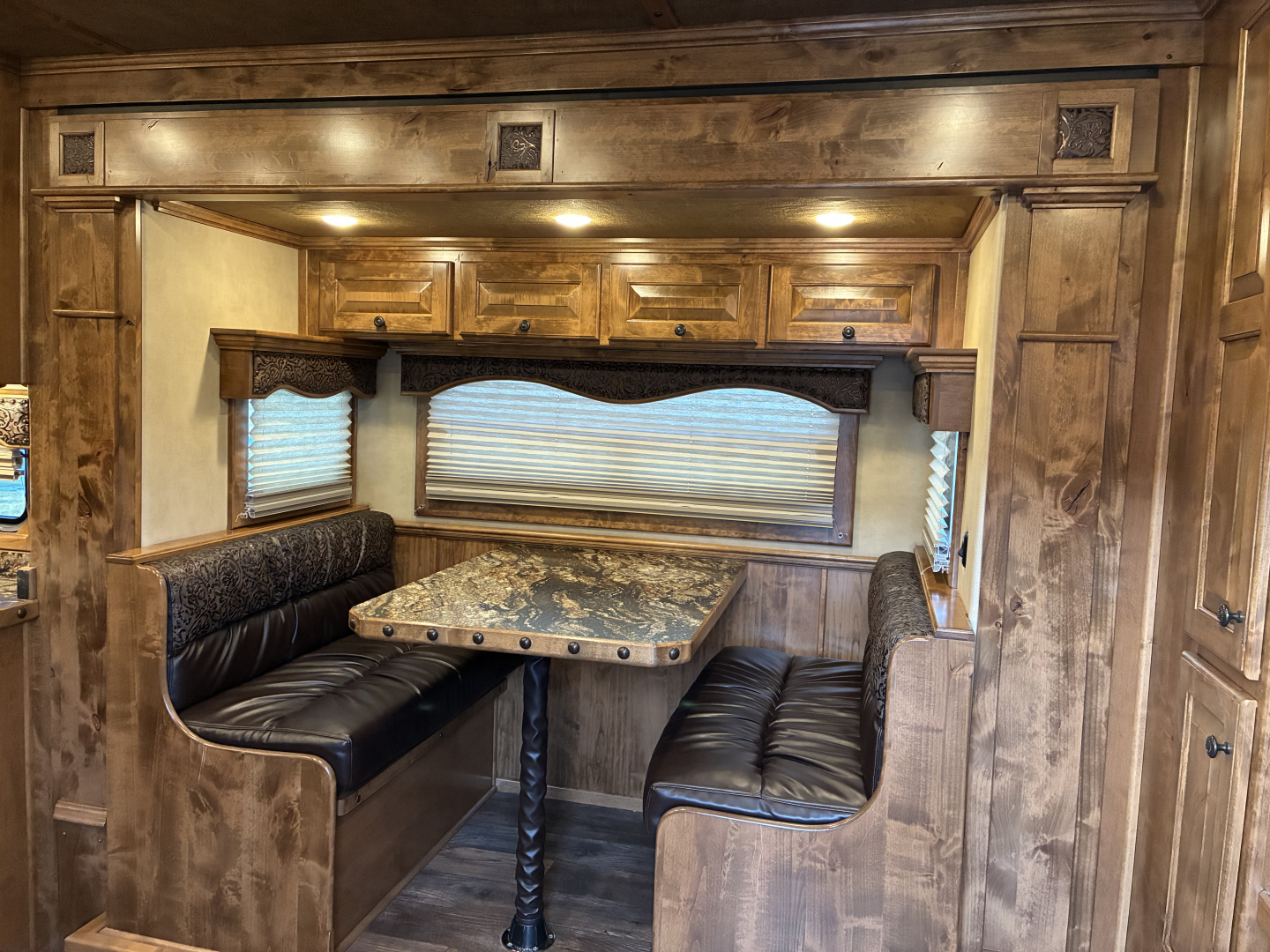 Used 2020 4-Star 3 Horse 15' Living Quarter Horse Trailer