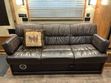 Used 2020 4-Star 3 Horse 15' Living Quarter Horse Trailer