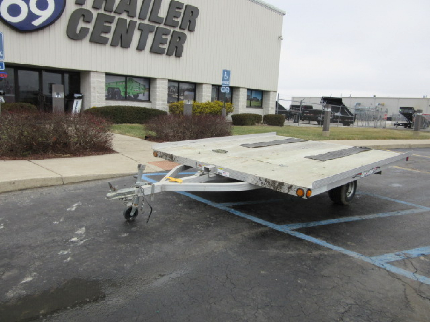 2008 Triton photo 2