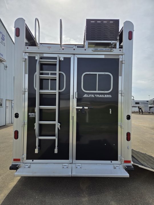 2026 Elite Trailers 4H photo 9
