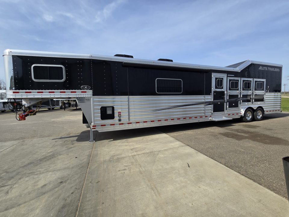 2026 Elite Trailers 4H photo 2