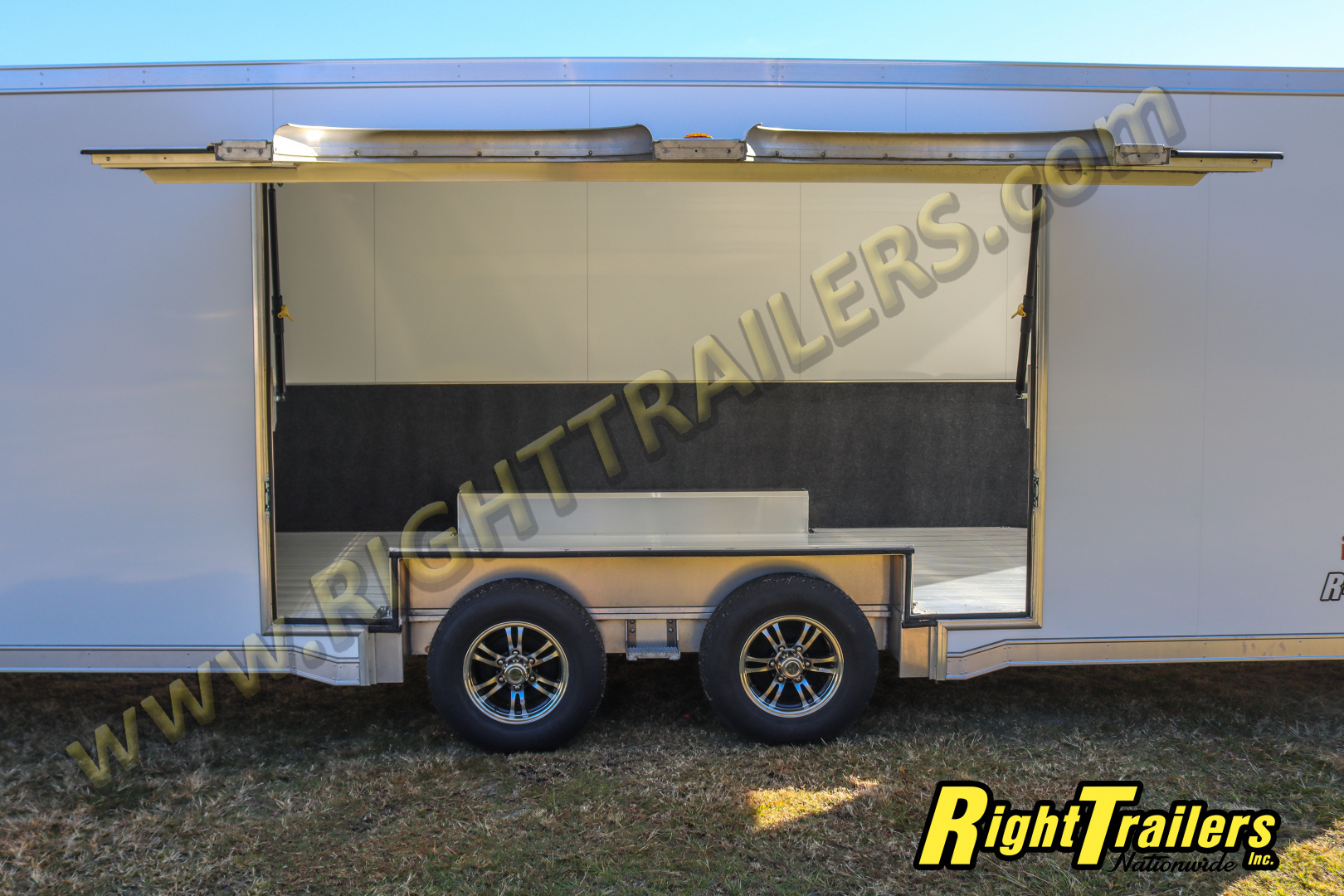 New 2027 inTech Trailers 8.5X28 RACE TRAILER Car / Racing Trailer