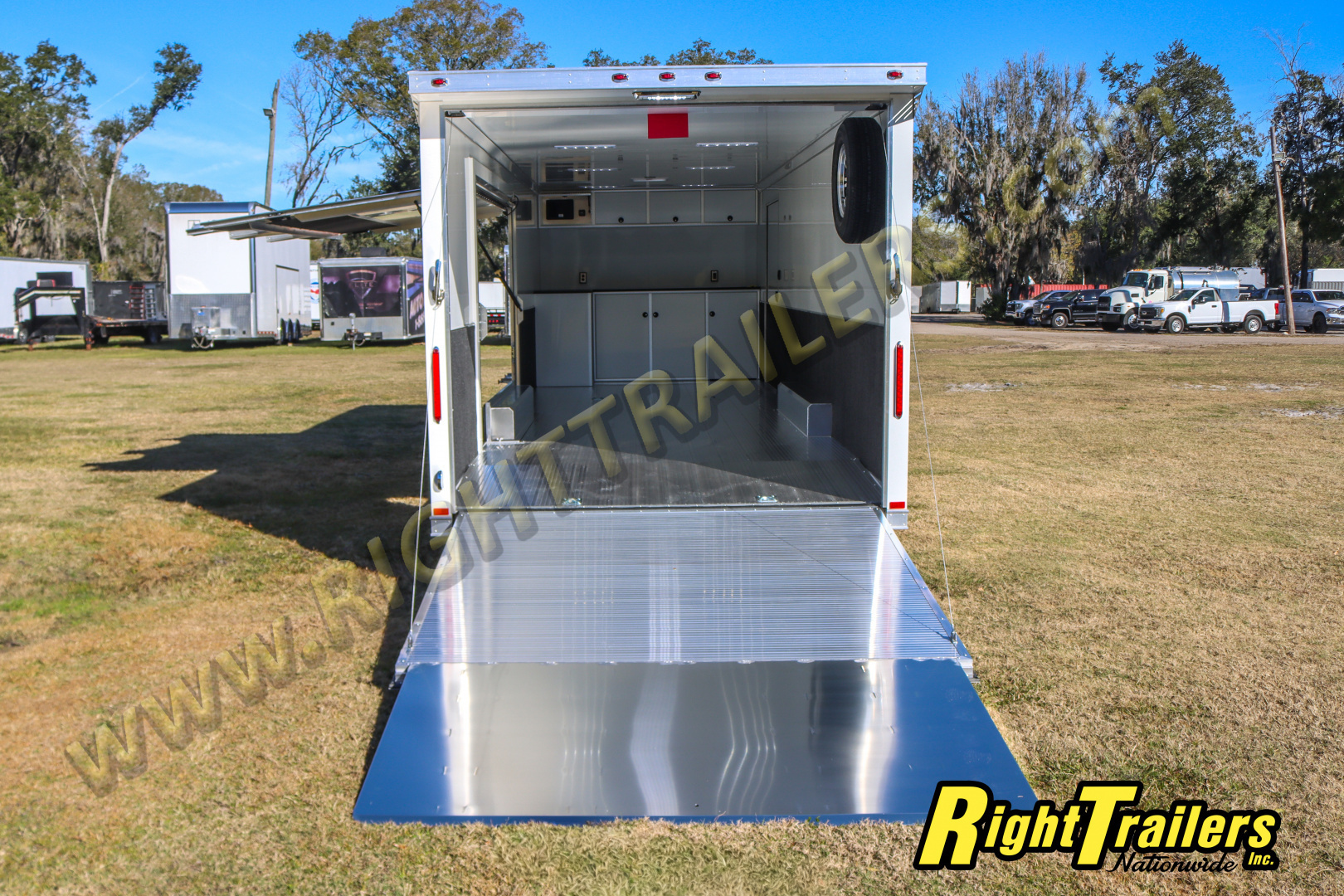 New 2027 inTech Trailers 8.5X28 RACE TRAILER Car / Racing Trailer