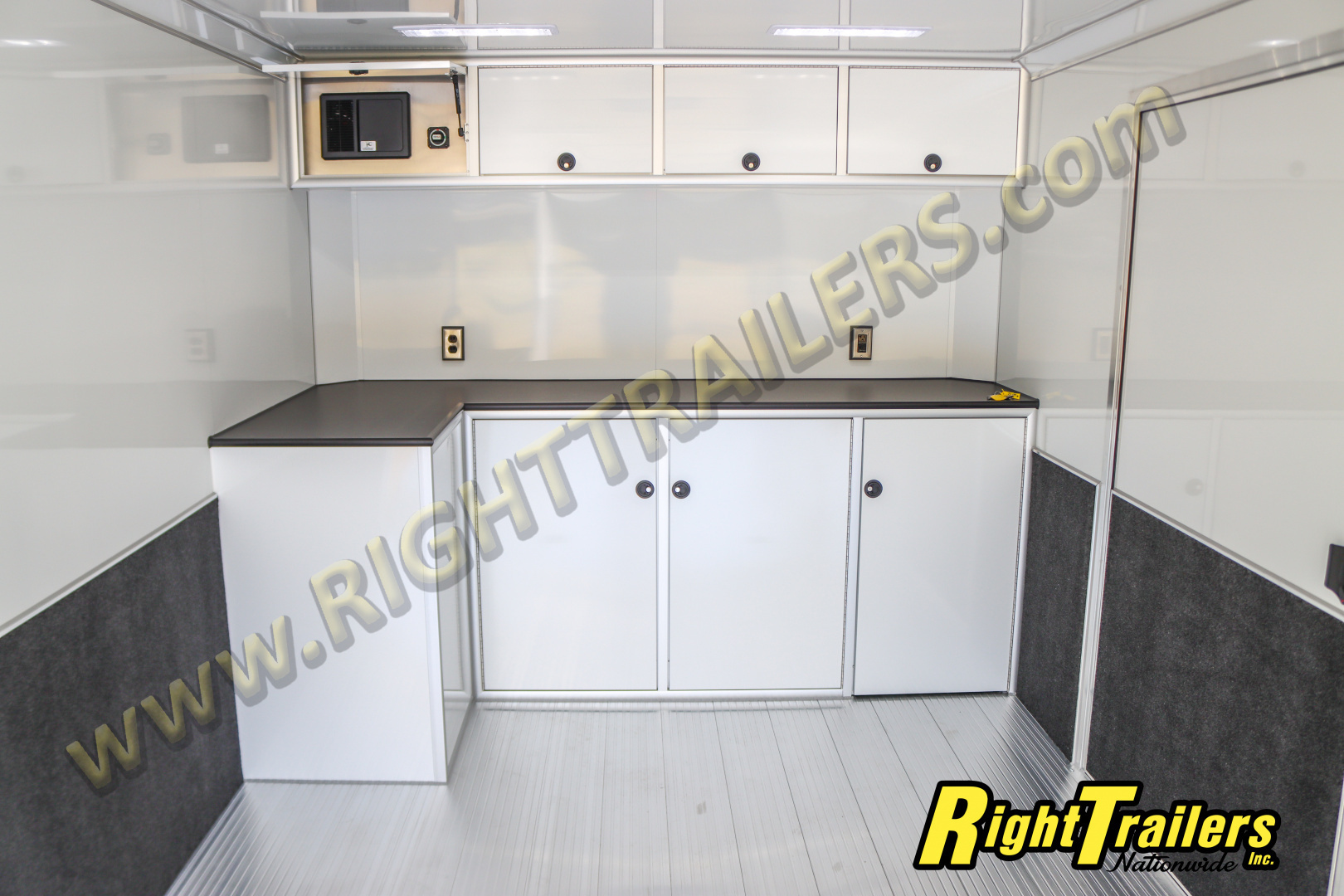 New 2027 inTech Trailers 8.5X28 RACE TRAILER Car / Racing Trailer