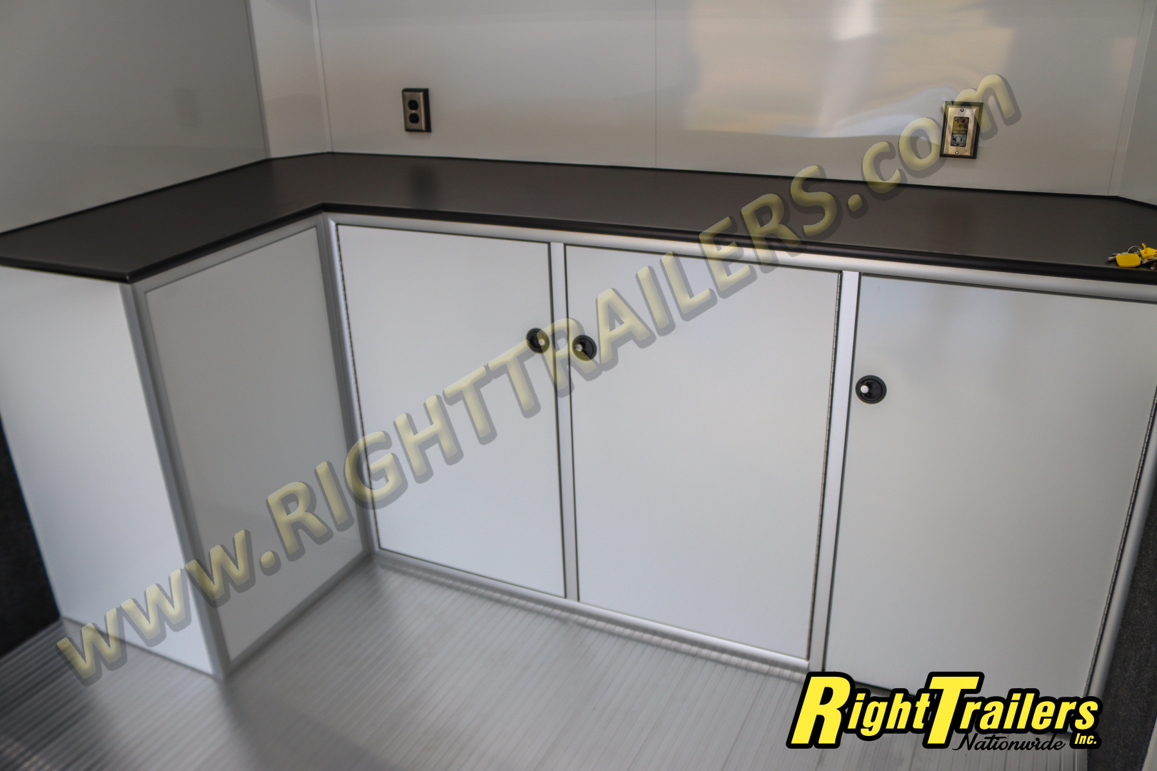 New 2027 inTech Trailers 8.5X28 RACE TRAILER Car / Racing Trailer