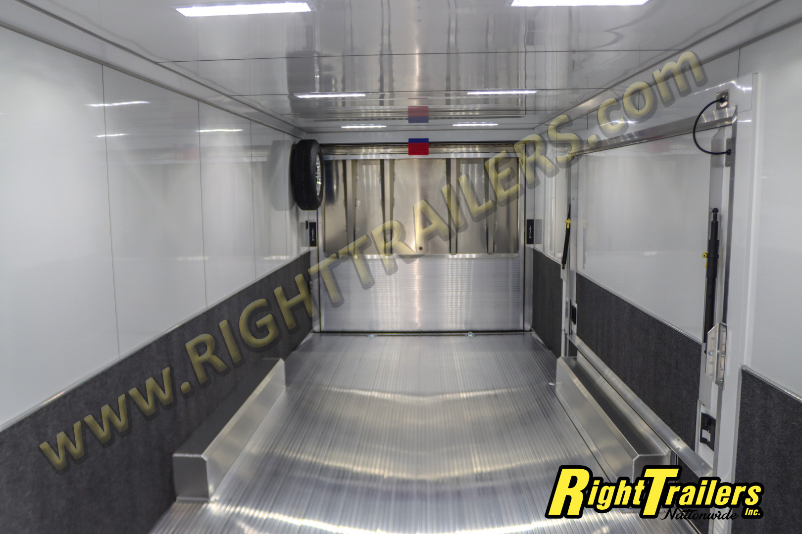 New 2027 inTech Trailers 8.5X28 RACE TRAILER Car / Racing Trailer
