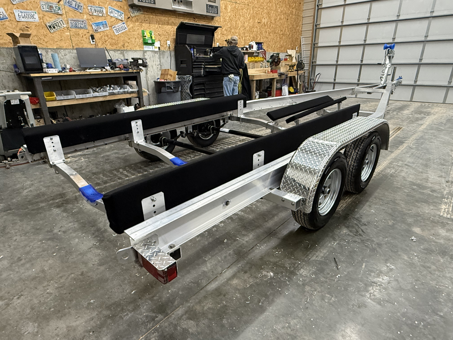 New 2027 WaterMade Boat Trailers WM26-28 10KS Bowrider