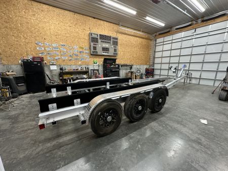 New 2027 WaterMade Boat Trailers WM30-15K + Torsion Power Boat