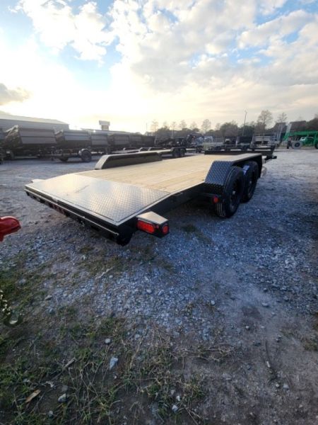 New 2026 Top Hat Trailers DC07 - 18X83-7E-R Car Hauler