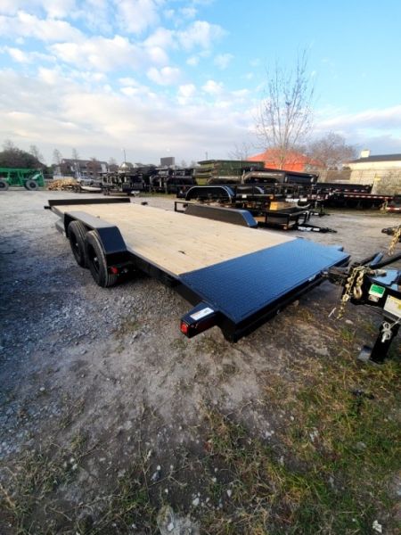 New 2026 Top Hat Trailers DC07-20X83-7E-R Car Hauler
