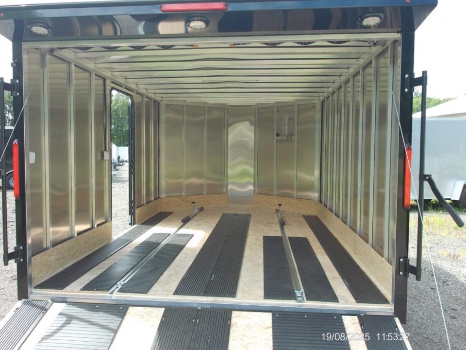 9×12 Enclosed Cargo Trailer photo 7