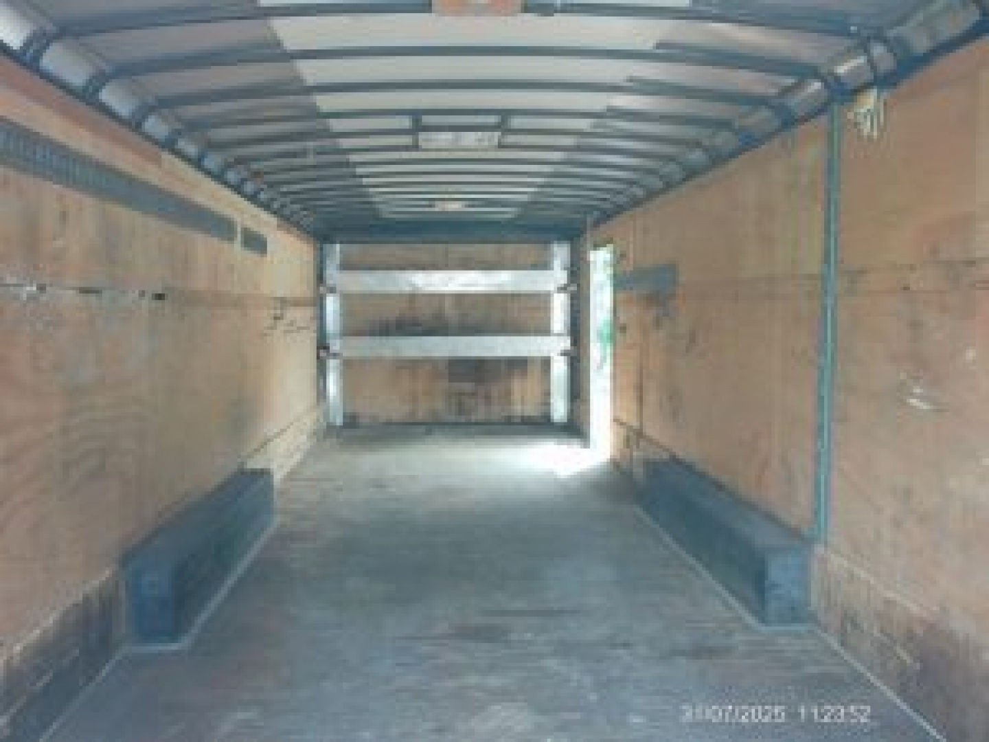 Used RENTAL UNIT / USED 8.5X24 Heavy Duty Enclosed Landscape Trailer, 9,990 lb. GVWR, just serviced. Ready to go to work. ID#068805 SALE $8,500