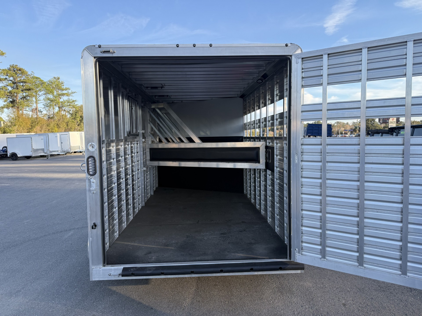 New COLT3HBPLITEWD FRONTIER COLT 3 HORSE 6'8" X 15' ALUMINUM HORSE TRAILER