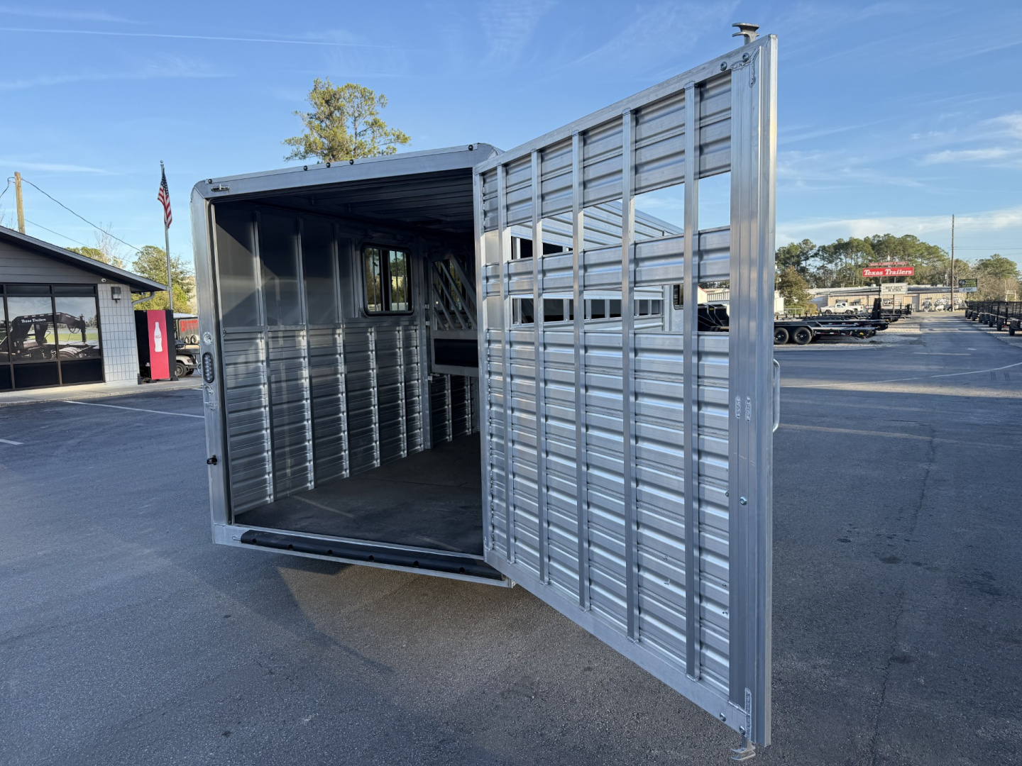 New COLT3HBPLITEWD FRONTIER COLT 3 HORSE 6'8" X 15' ALUMINUM HORSE TRAILER