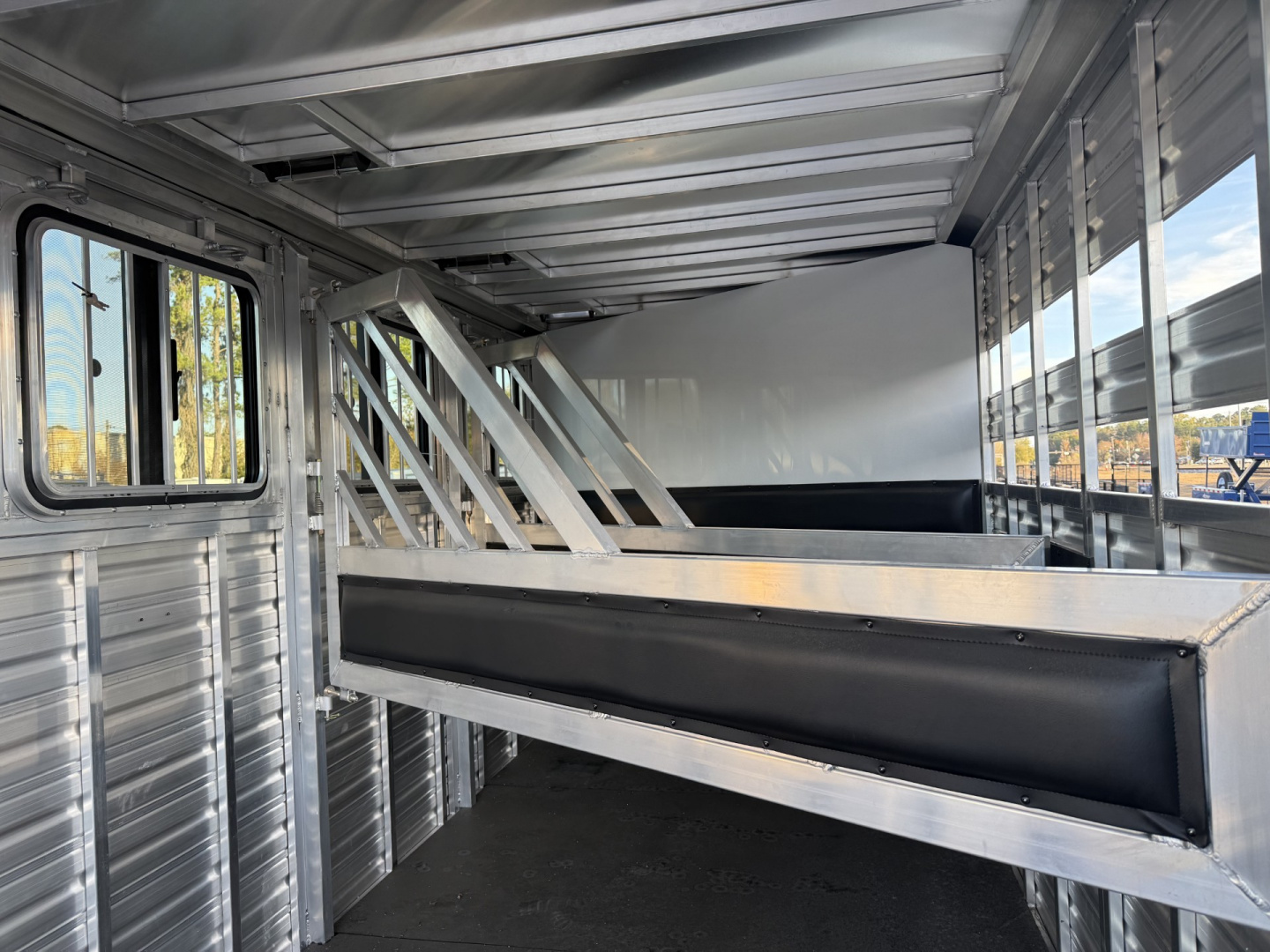 New COLT3HBPLITEWD FRONTIER COLT 3 HORSE 6'8" X 15' ALUMINUM HORSE TRAILER
