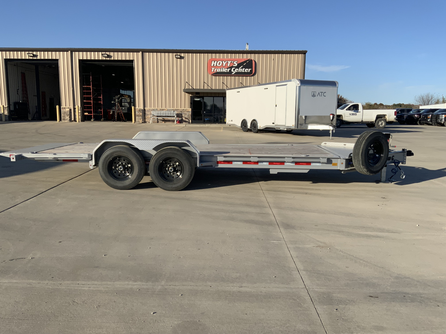 New 2025 Diamond C HDT 207 20 X 82 Tilt Trailer
