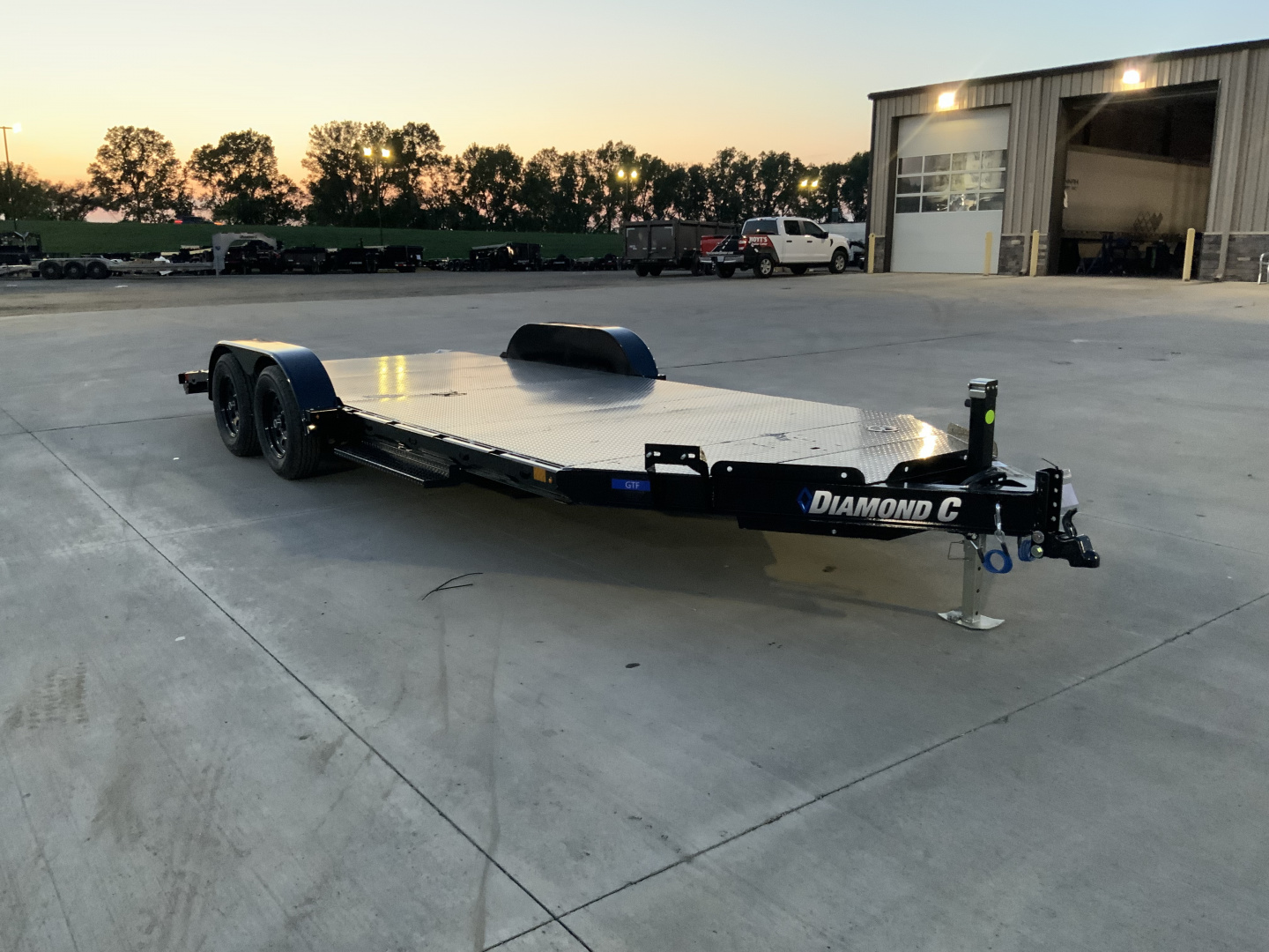 New 2026 Diamond C GTF 235 18 X 83 Car Hauler