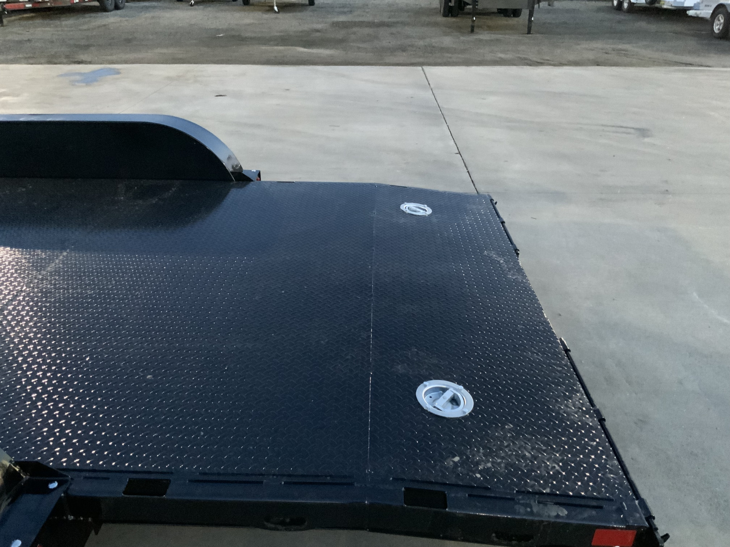 New 2026 Diamond C GTF 235 18 X 83 Car Hauler