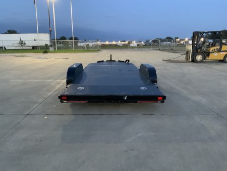 New 2026 Diamond C GTF 235 18 X 83 Car Hauler