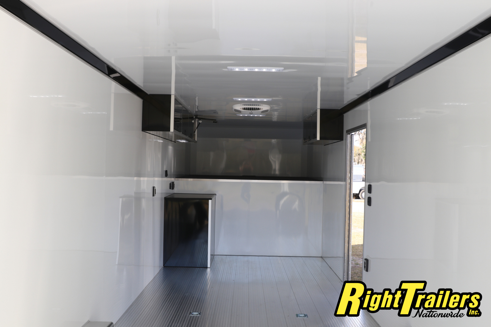New inTech Trailers 8.5x40 Race Trailer Car / Racing Trailer