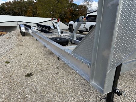 New 2027 WaterMade Boat Trailers WM40-24k Gooseneck Torsion Power Boat