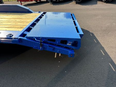 New 2024 Diamond C Trailers LPX208-GN Equipment Trailer