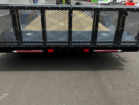 New 2024 Diamond C Trailers GTF206 Car Hauler