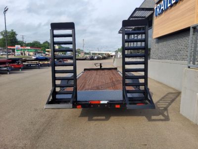 New 2025 Diamond C Trailers HEQ207 Equipment Trailer