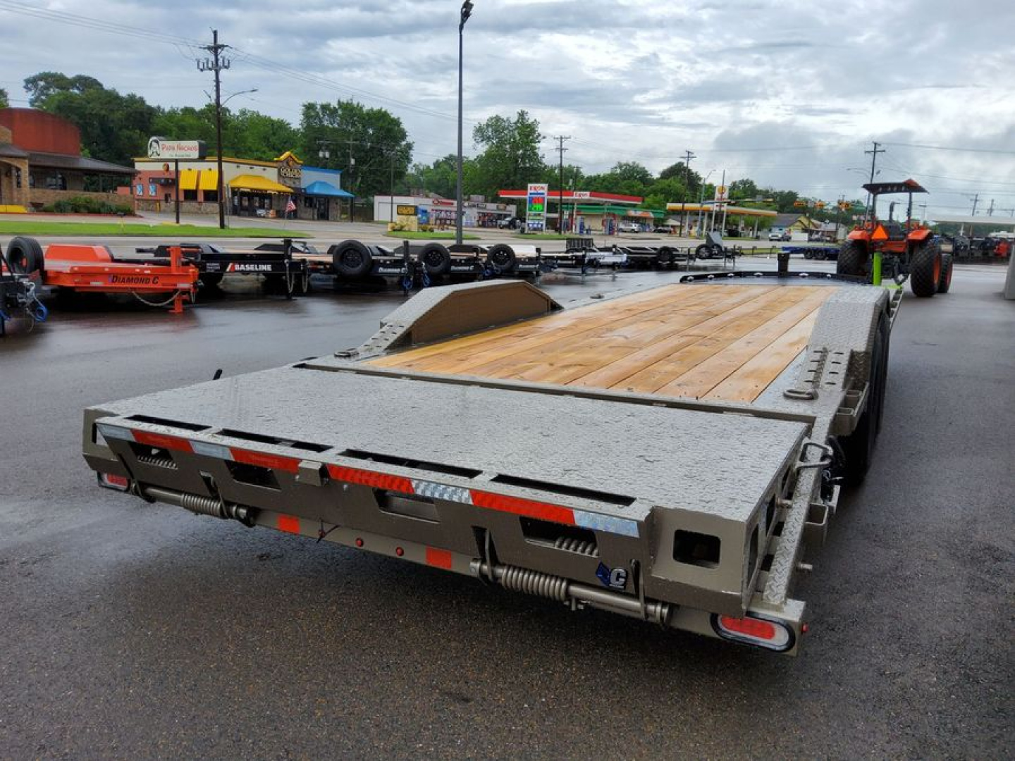 New 2025 Diamond C Trailers LPX207 Equipment Trailer