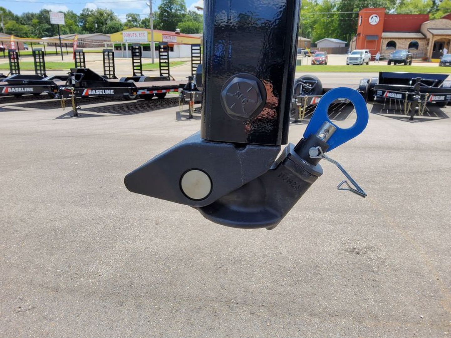 New 2025 Diamond C Trailers LPX210-GN Equipment Trailer
