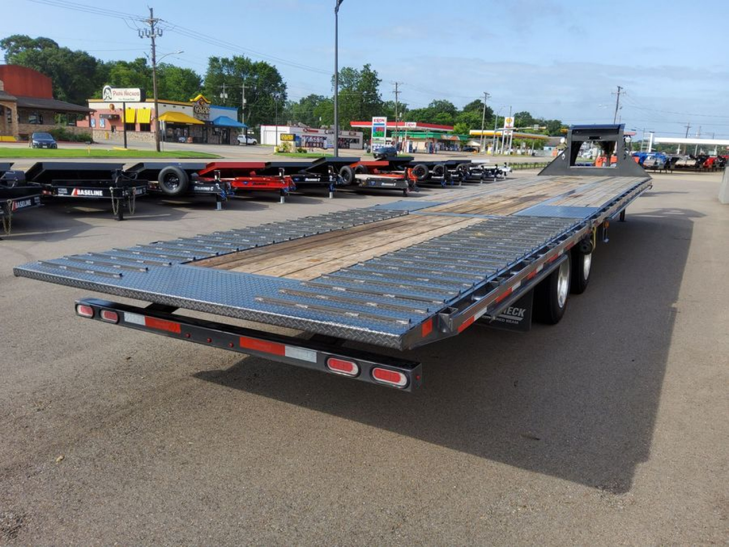 Used 2025 Diamond C Trailers FMAX212 Equipment Trailer