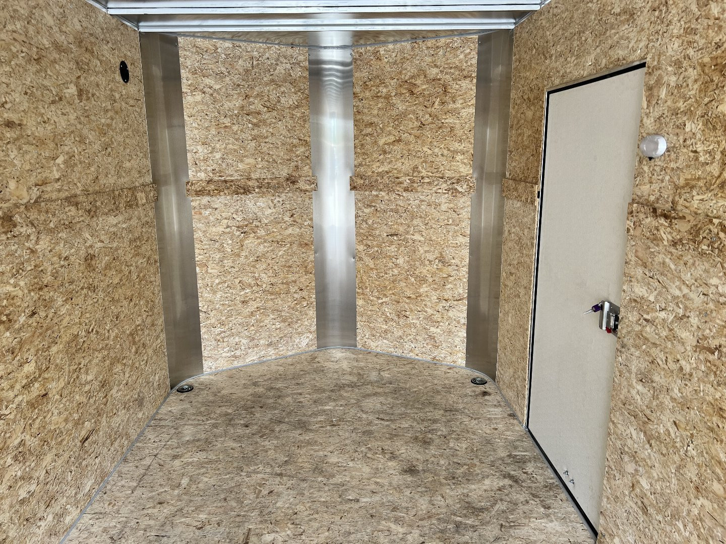 New 2026 Bighorn R&M 7x20+2’V 7K 7ft tall SUPERIOR QUALITY Contractor Model Rear Ramp Enclosed Cargo Trailer