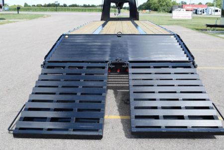 New GATORMADE 20'+5' ELITE GOOSENECK HEAVY EQUIPMENT TRAILER w/ HYDRAULIC JACKS