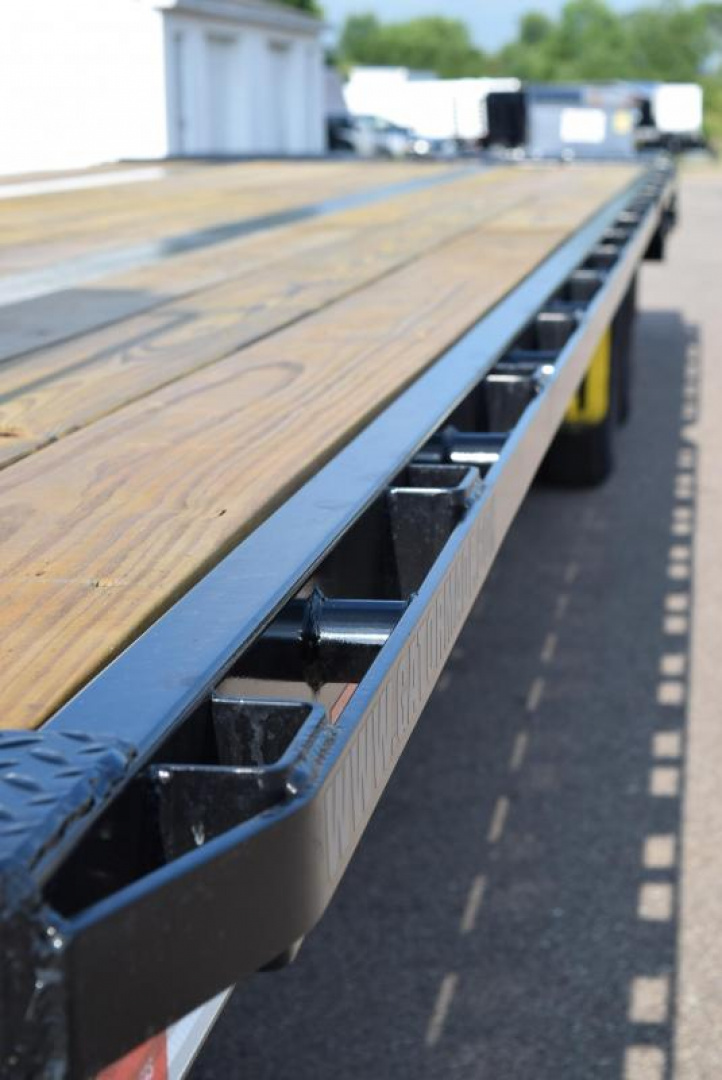 New 2026 Gatormade Trailers ELITE GOOSENECK Equipment Trailer