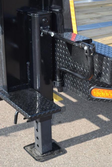 New 2026 Gatormade Trailers ELITE GOOSENECK Equipment Trailer